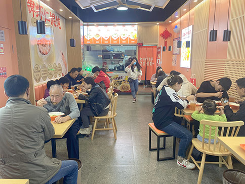 熱烈祝賀江蘇泰州興化如意餛飩吾悅廣場店開業(yè)大吉！